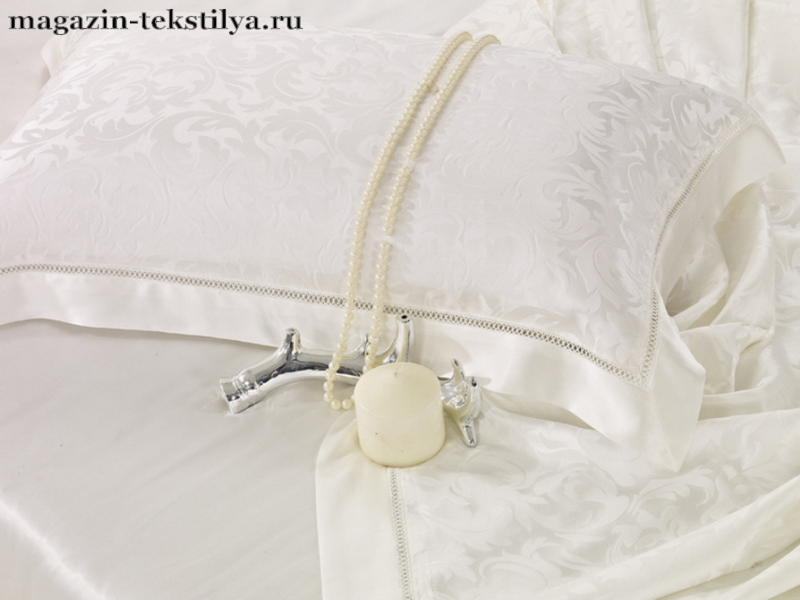 Фото: Постельное белье Luxe Dream Монпелье жаккардовое шелковое от магазина-текстиля.ру