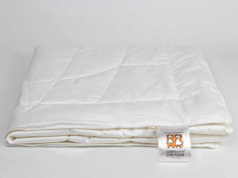 Фото: Комплект детский German Grass Baby Silk Cocoon шелковый подушка и одеяло 