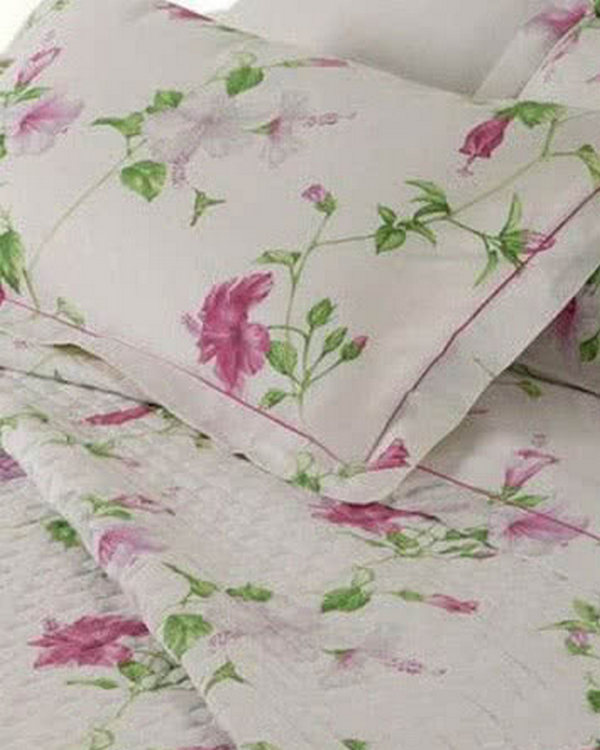 Фото: Постельное белье Mirabello Hibiscus розовые цветы хлопок сатин от магазина-текстиля.ру