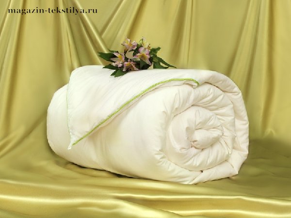Одеяло On Silk Classic шелк в хлопке всесезонное среднее 300 г./м.кв.