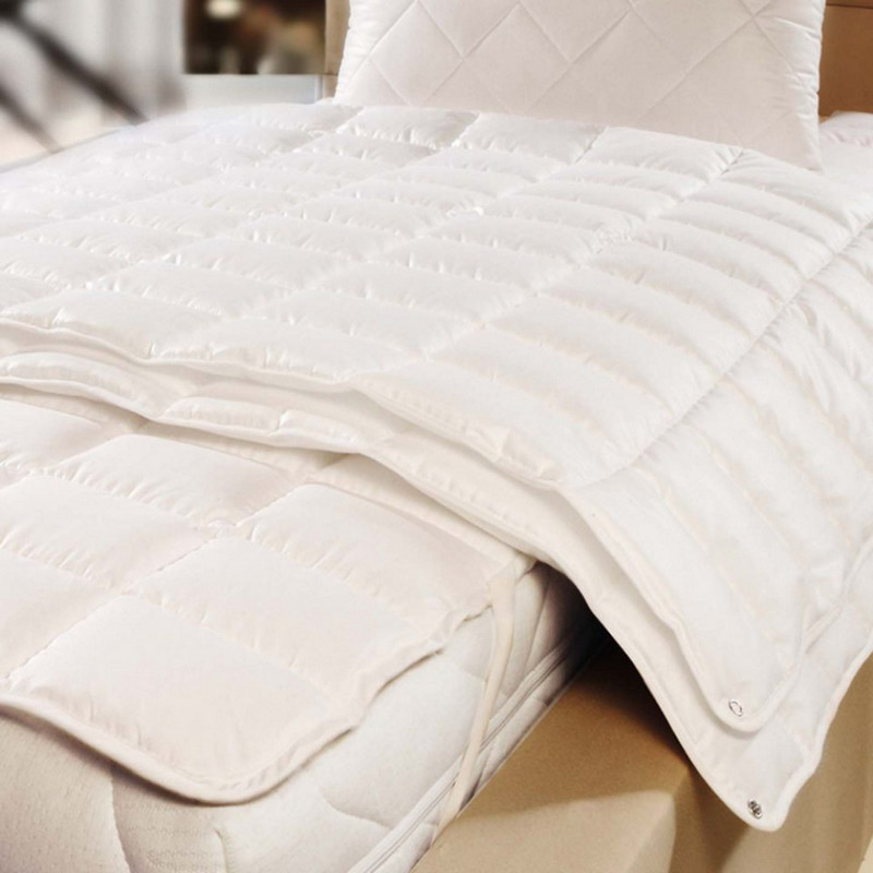Фото: Одеяло хлопковое Brinkhaus Morpheus Cotton Морфеус легкое 