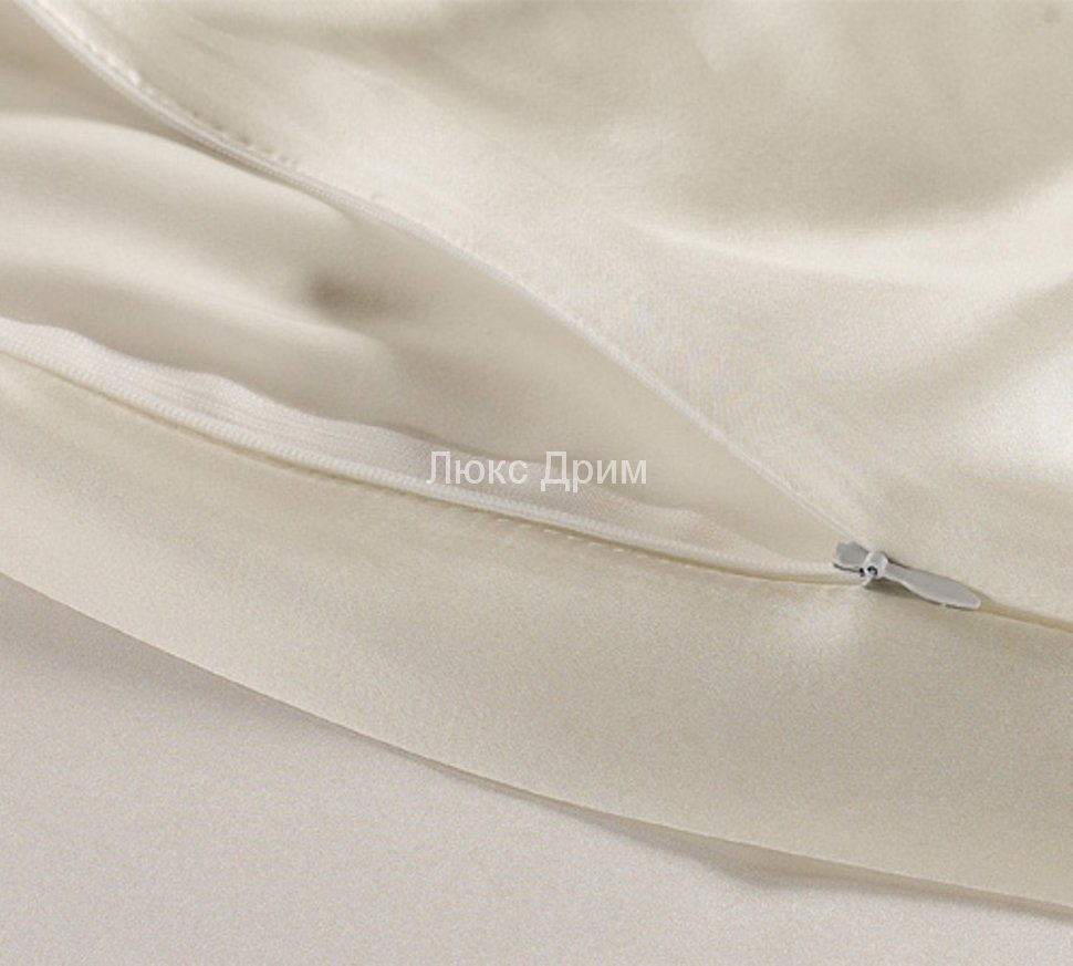 Фото: Постельное белье Luxe Dream Айвори шелковый слоновая кость от магазина-текстиля.ру